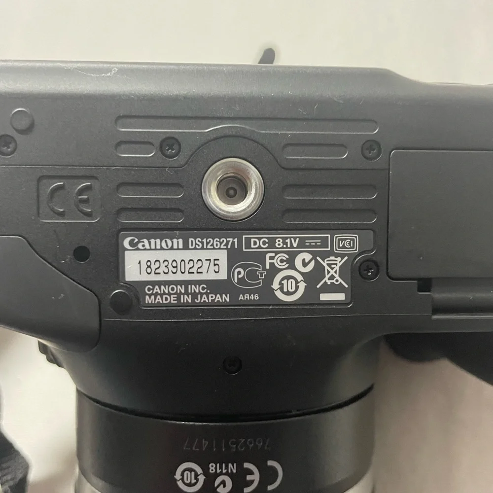 Canon camera and canon image stabilizer lens
